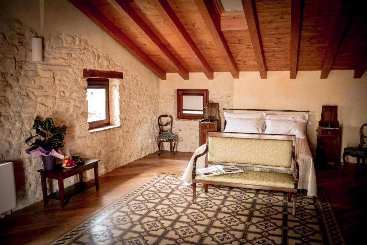 Agriturismo Valentina Cubi Фумане Экстерьер фото